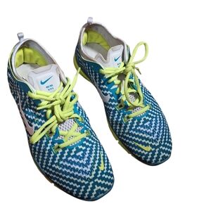 Nike Teal and Lime Running Shoes FREE RN Flyknit Ladies 9.5 Vintage 2013 GYM
